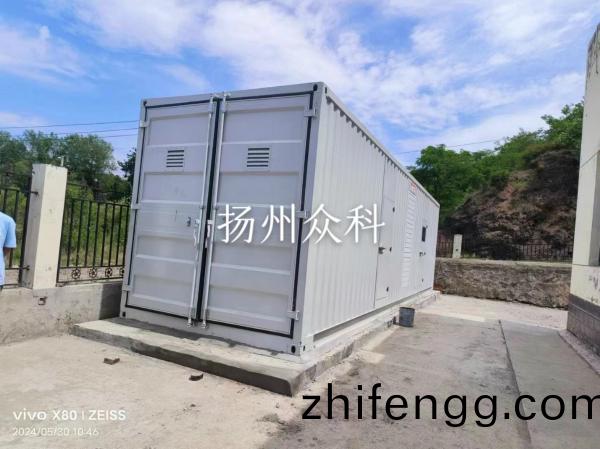 高壓(ya)1200kw柴(chai)油髮(fa)電(dian)機組